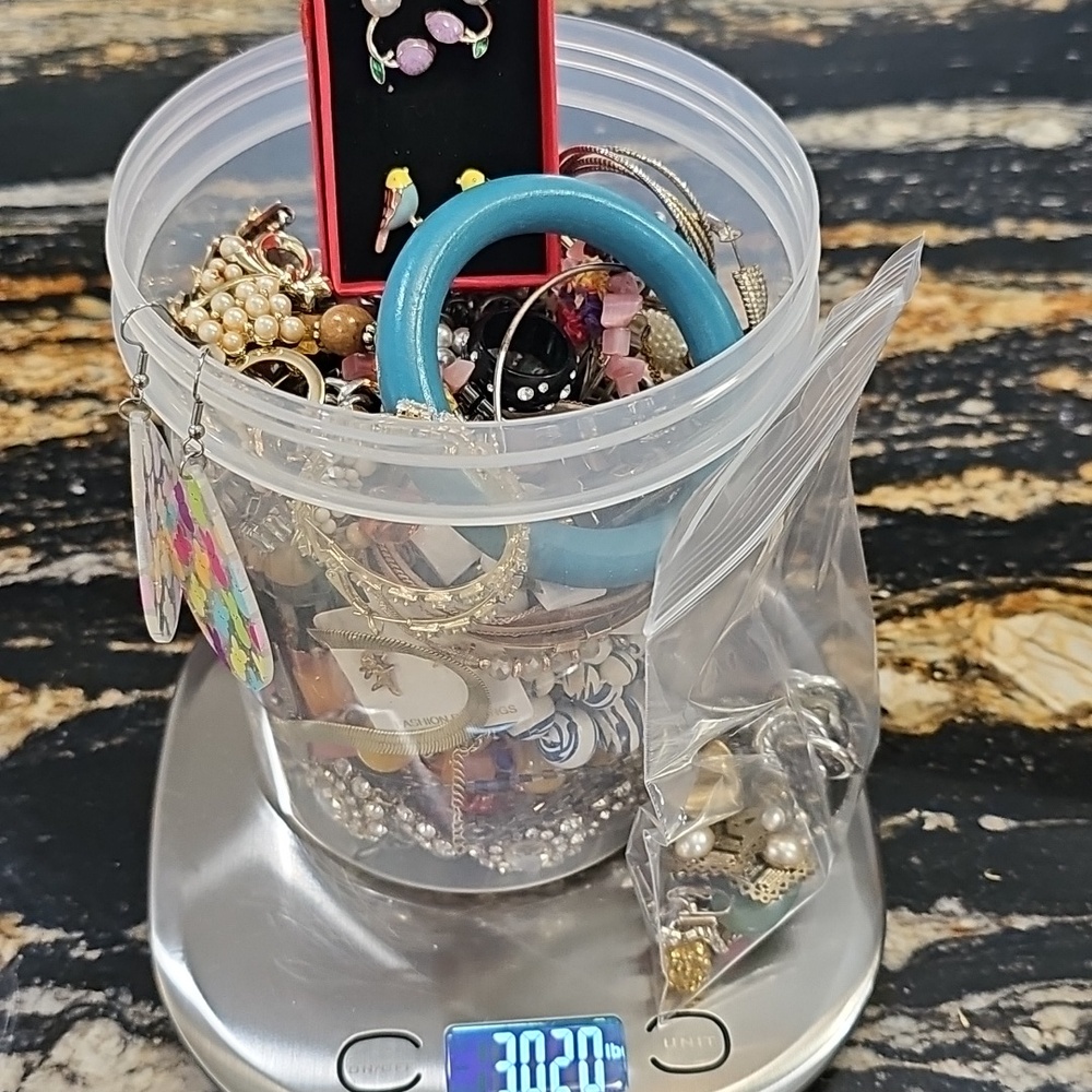 Wearable Mixed Jewelry LOT 3Lbs